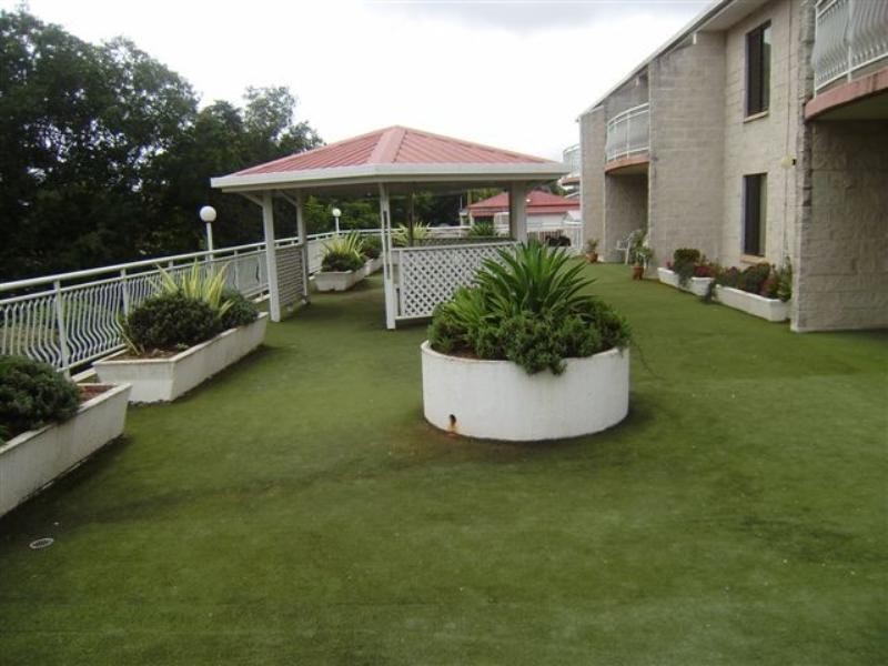 4/208 Hume Street, South Toowoomba QLD 4350