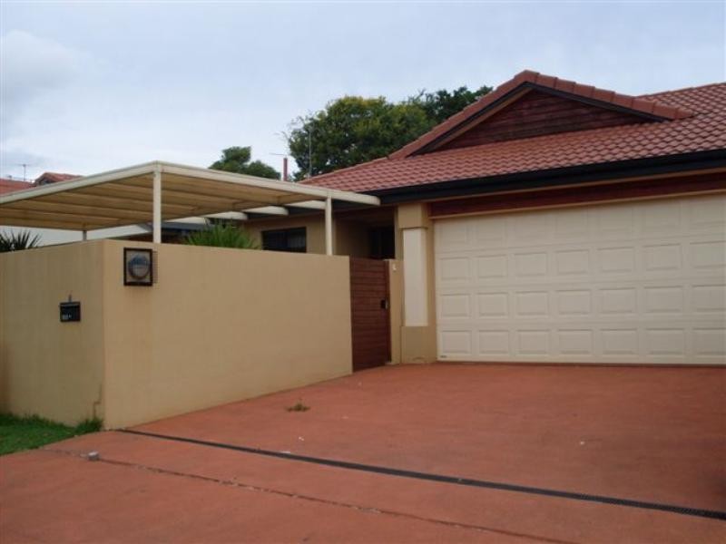 2/26 Grey Street, South Toowoomba QLD 4350