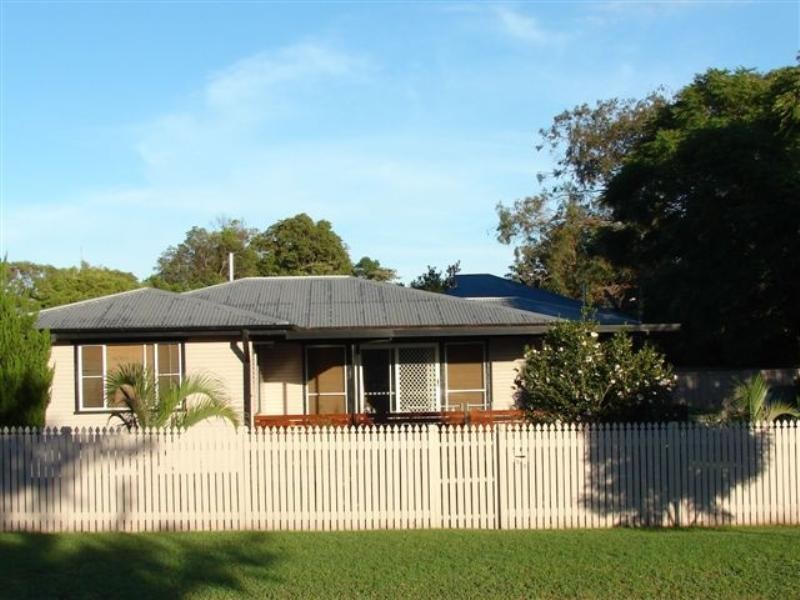 23 Payne Street, Wilsonton QLD 4350