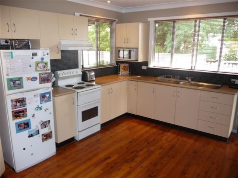 23 Payne Street, Wilsonton QLD 4350