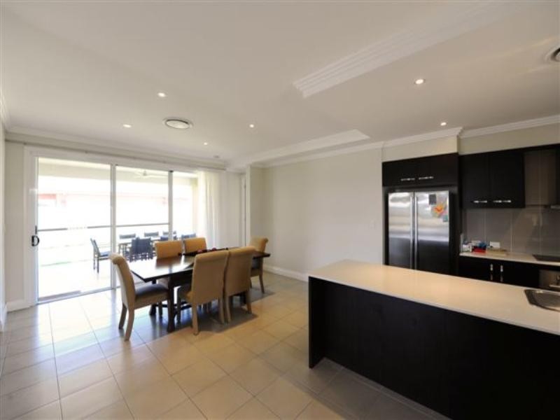 4 Gwenda Drive, Westbrook QLD 4350