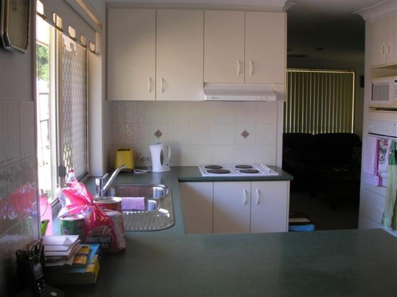 32 Holberton Street, Rockville QLD 4350