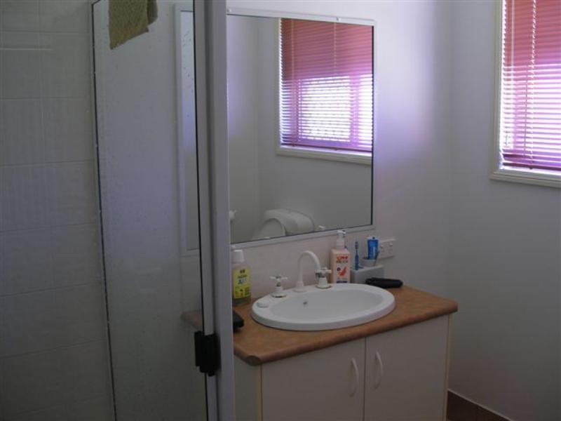 32 Holberton Street, Rockville QLD 4350