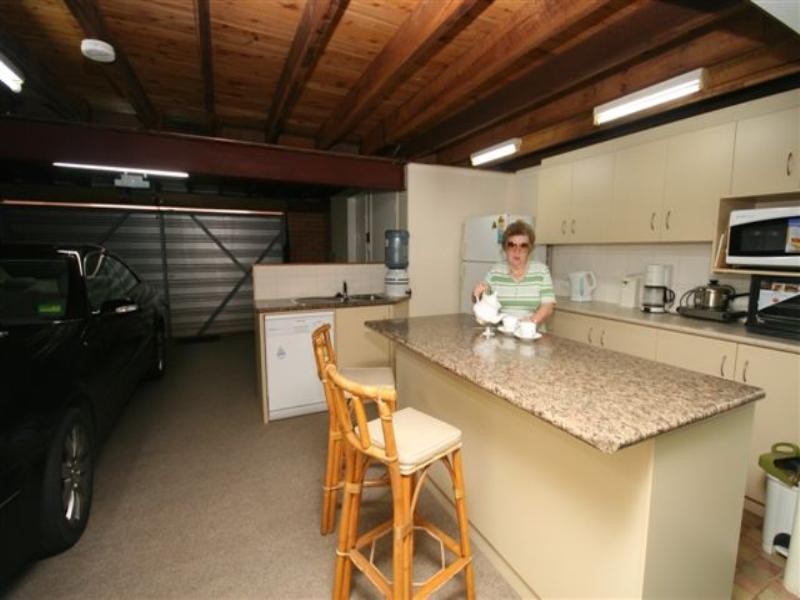 300 South Street, Harristown QLD 4350