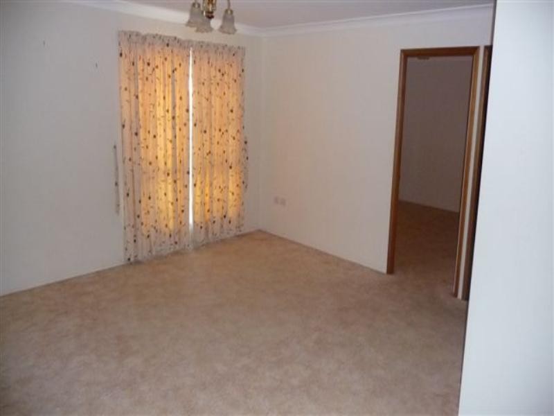 1/330 Spring Street, Kearneys Spring QLD 4350