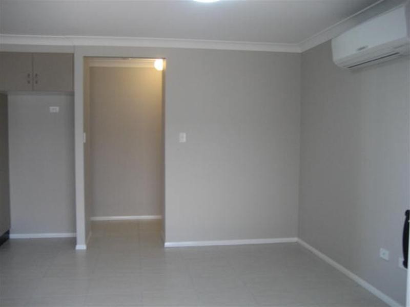 13 Kurrawa Cresent, Glenvale QLD 4350