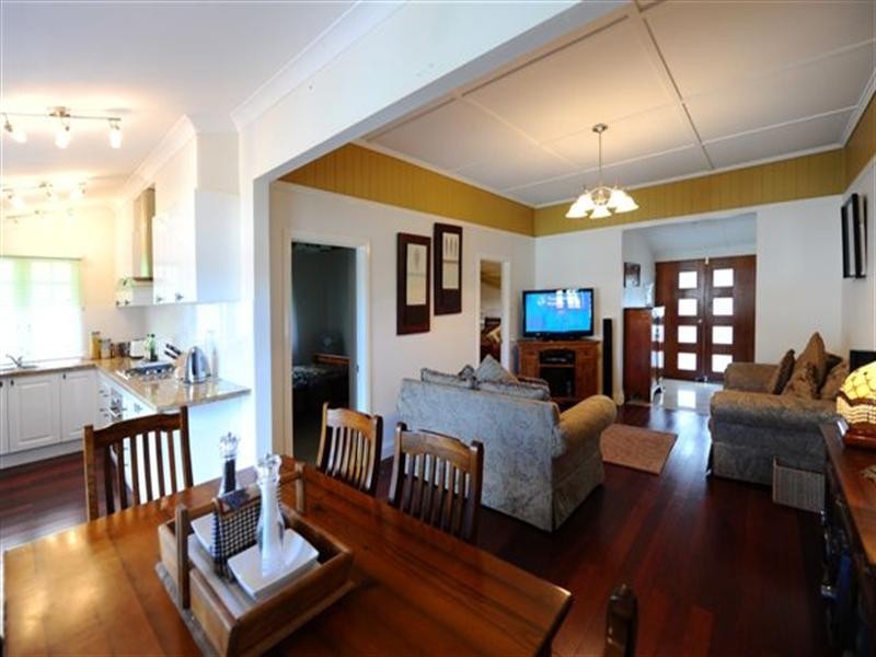 92 James Street, South Toowoomba QLD 4350