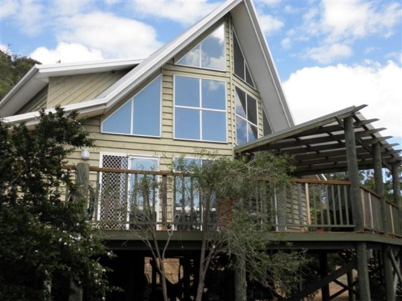 16 Linora Drive, Gowrie Mountain QLD 4350