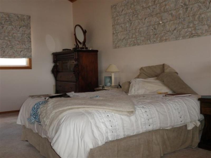 16 Linora Drive, Gowrie Mountain QLD 4350