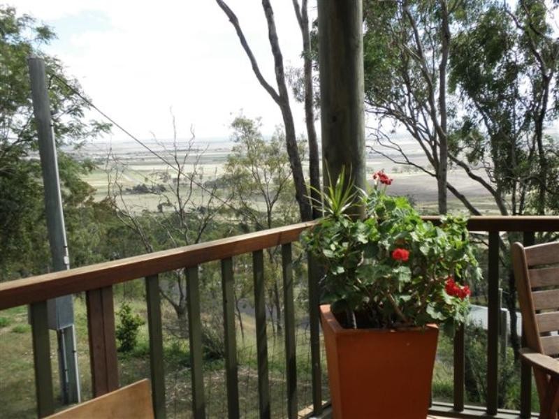 16 Linora Drive, Gowrie Mountain QLD 4350