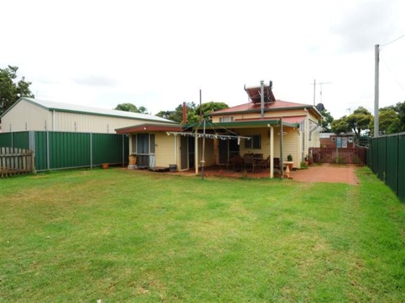 34 Warwick Street, Harristown QLD 4350