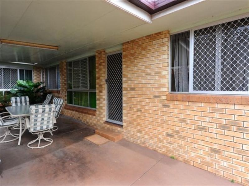 1 and 2 68 Hursley Road, Newtown QLD 4350