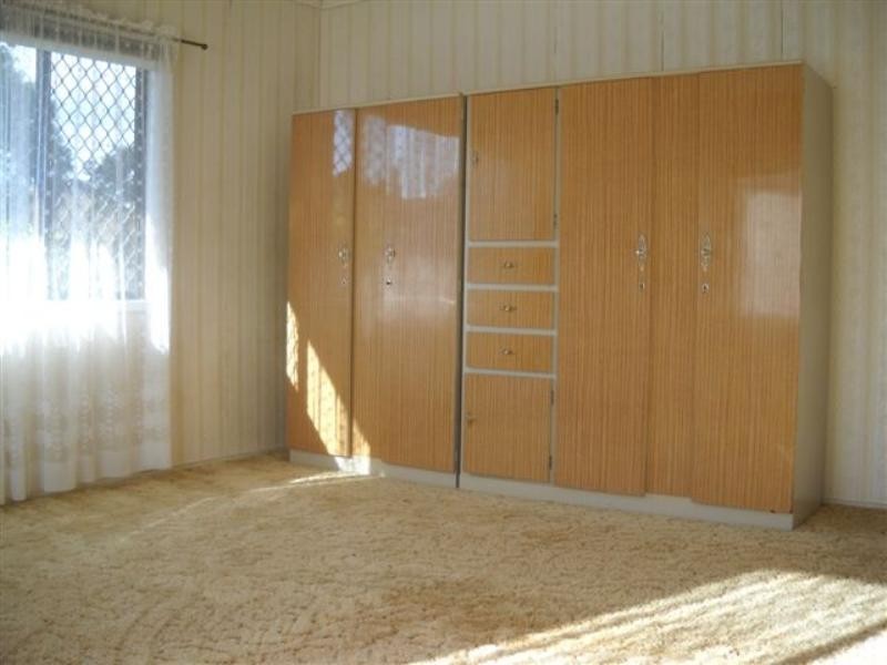 28 Welcombe Avenue, Rockville QLD 4350