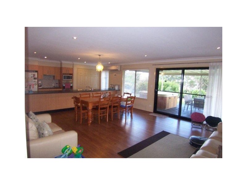38 Wissemann Road, Preston QLD 4352