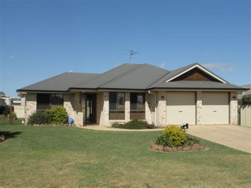 15 Lynne Court, Oakey QLD 4401