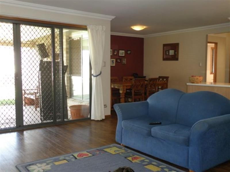 15 Lynne Court, Oakey QLD 4401