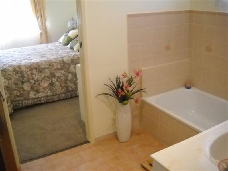 23 Rebwonga Street, Kingsthorpe QLD 4400