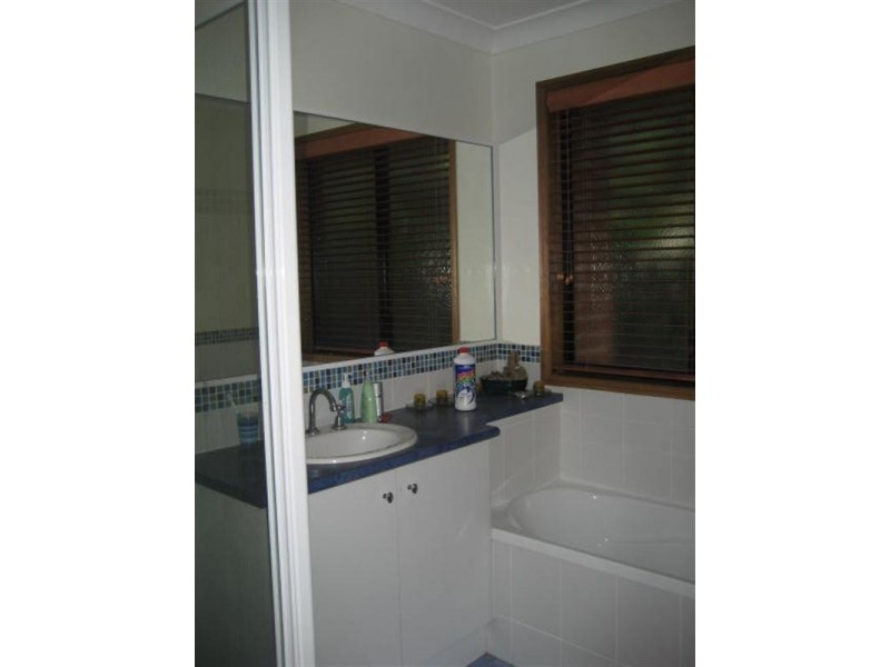 21 Diamantina Drive, Glenvale QLD 4350