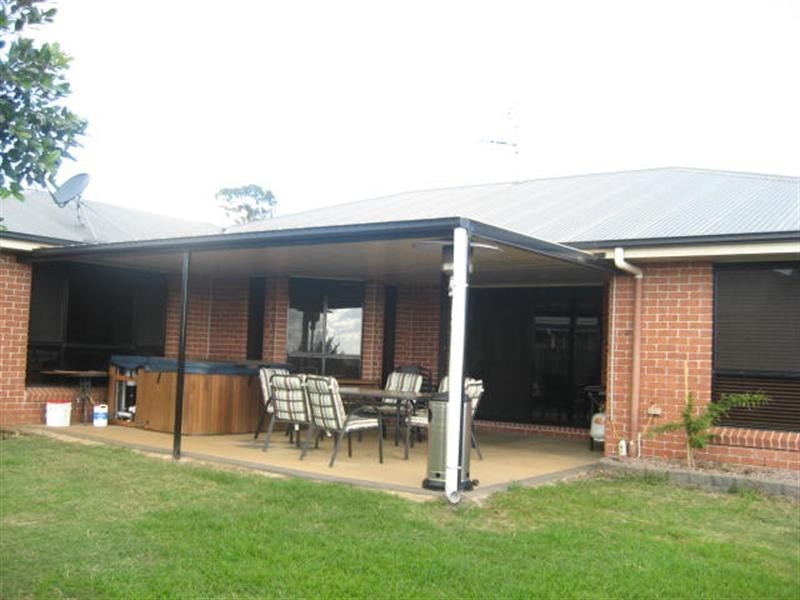 21 Diamantina Drive, Glenvale QLD 4350