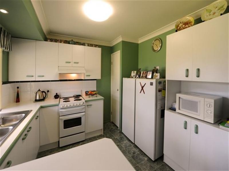 12 Hanna Court, Westbrook QLD 4350