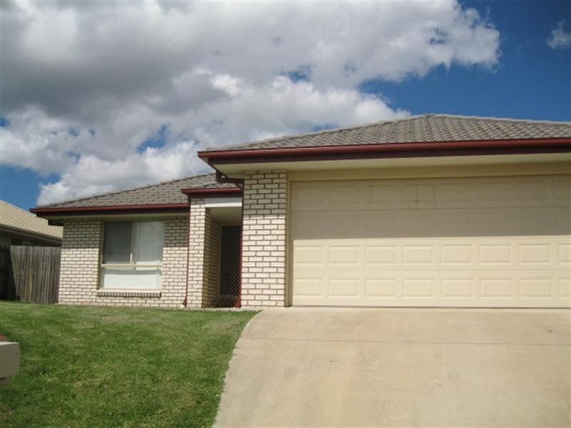 24 Wareena Crescent, Glenvale QLD 4350