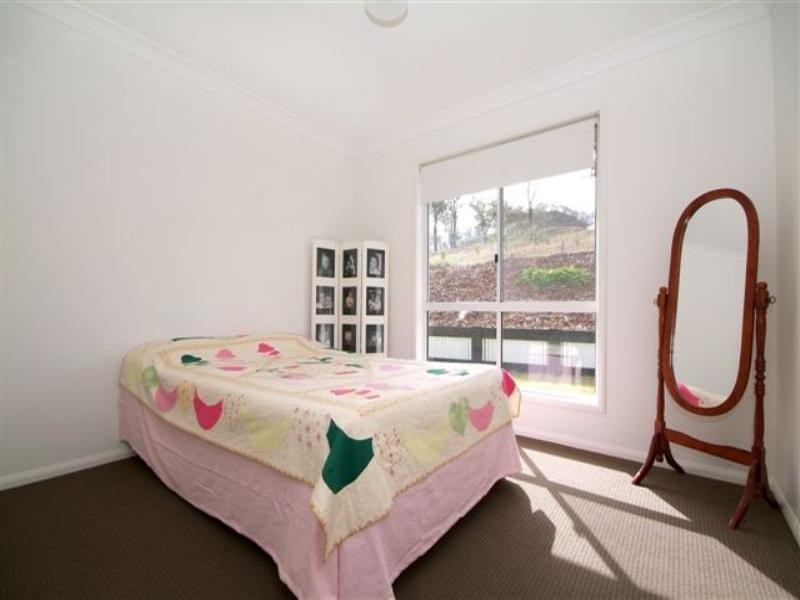 2 Hamilton Drive, Vale View QLD 4352