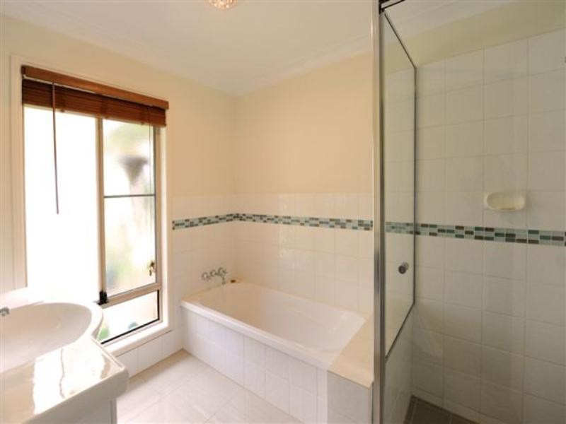 16 Jamieson Court, Darling Heights QLD 4350