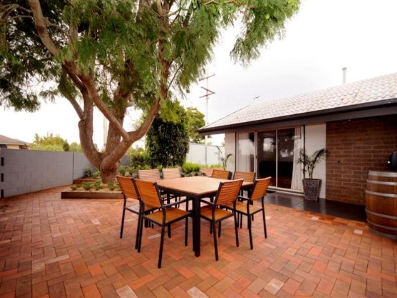 3 McHardy Street, Centenary Heights QLD 4350