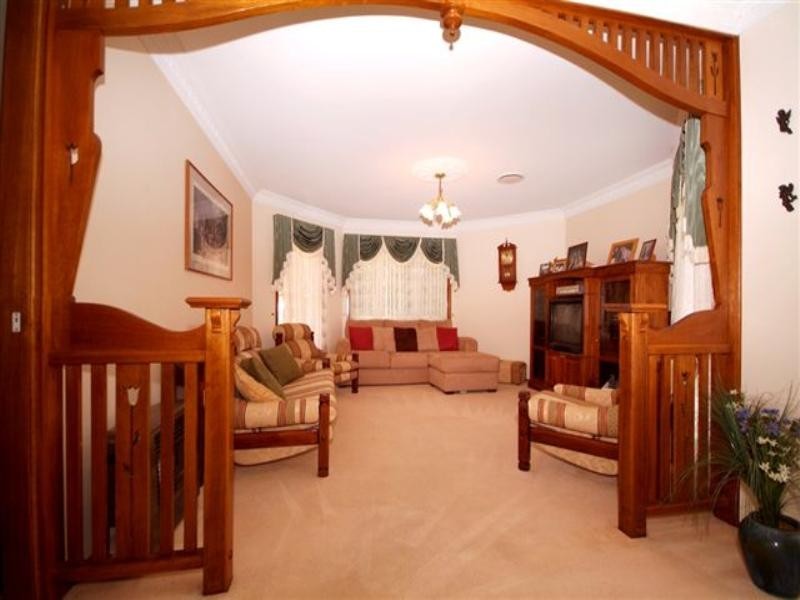 4 Fuschia Street, Middle Ridge QLD 4350