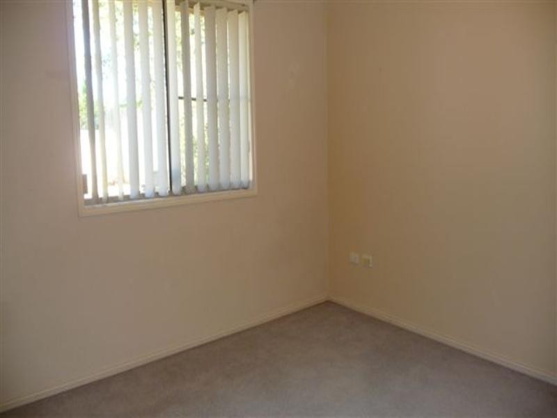 10 Heather Street, Kearneys Spring QLD 4350