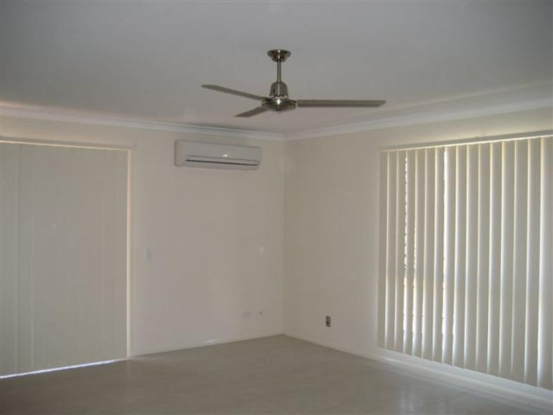 10 Moorina Drive, Harristown QLD 4350