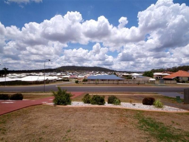 54 Ferguson Road, Westbrook QLD 4350