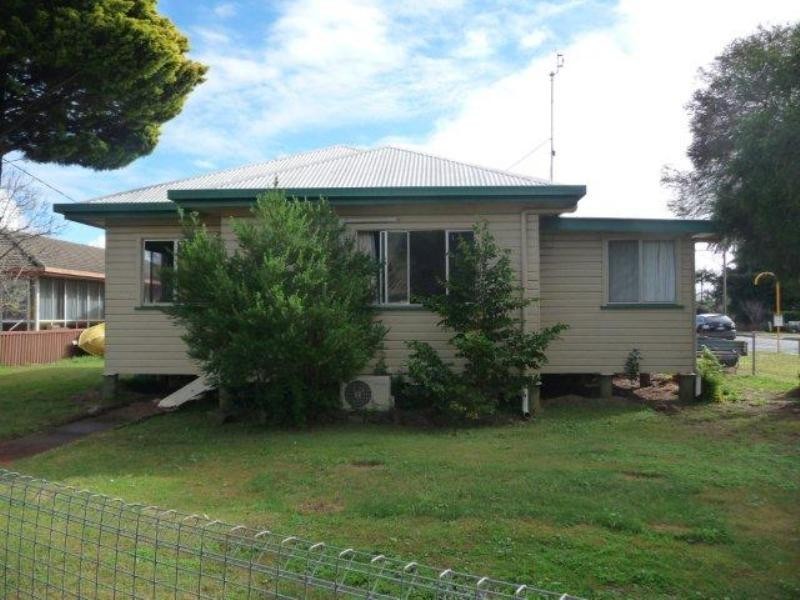 49 Drayton Road, Harristown QLD 4350