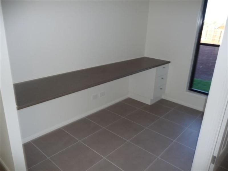 1 Hendra Court, Highfields QLD 4352