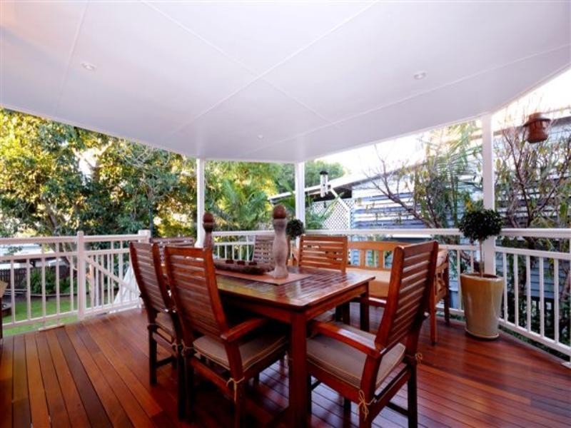 153 Long Street, South Toowoomba QLD 4350