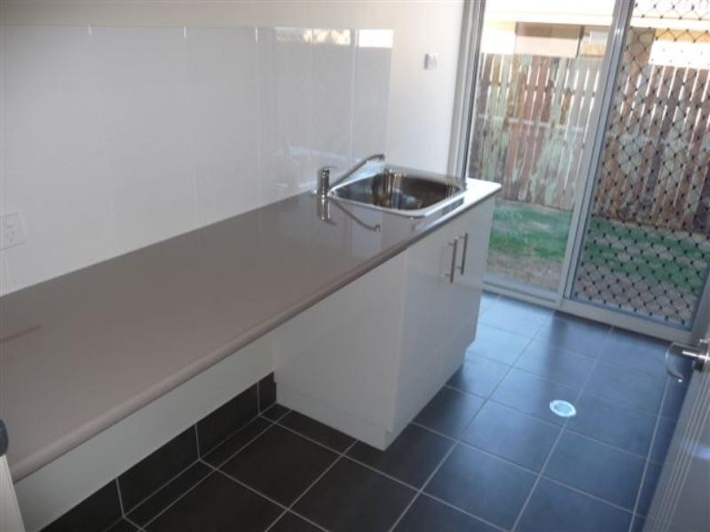 2 Hendra Court, Highfields QLD 4352