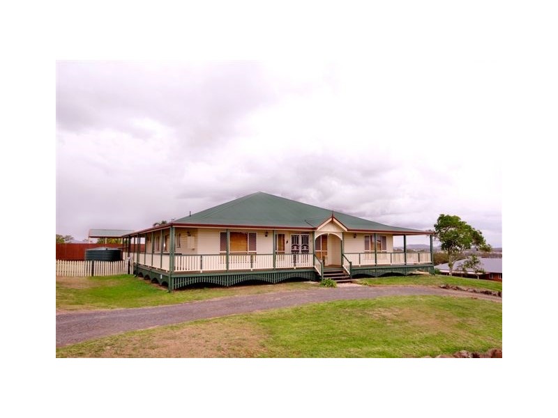 3 Barton Court, Highfields QLD 4352