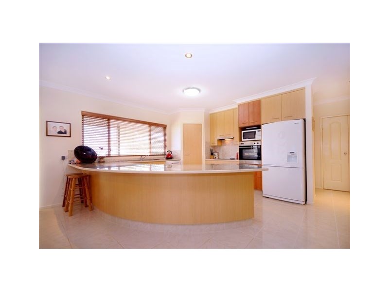 3 Barton Court, Highfields QLD 4352