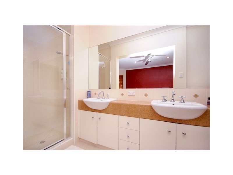 3 Barton Court, Highfields QLD 4352