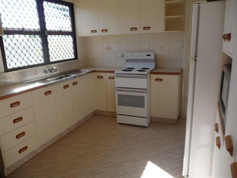 15 Lacaze Street, Wilsonton QLD 4350