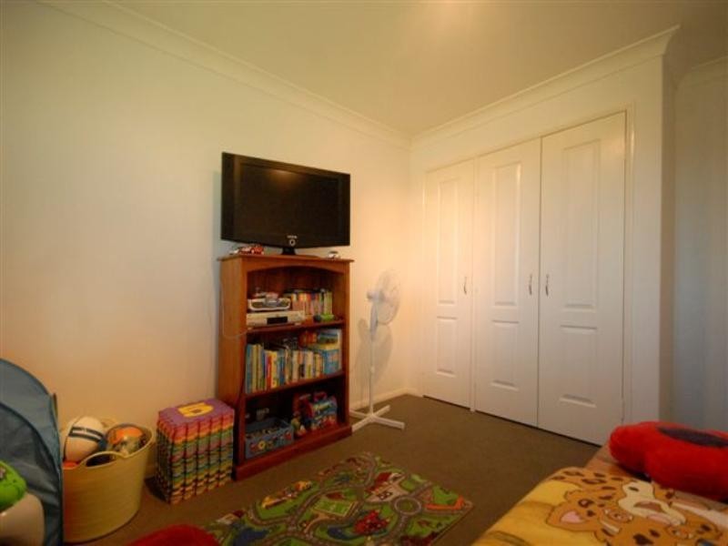 24 Elizabeth Street, Westbrook QLD 4350