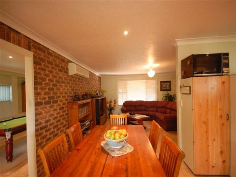 32 Wellcamp Street, Newtown QLD 4350