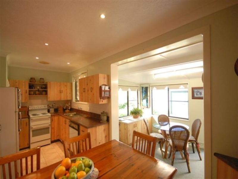 32 Wellcamp Street, Newtown QLD 4350