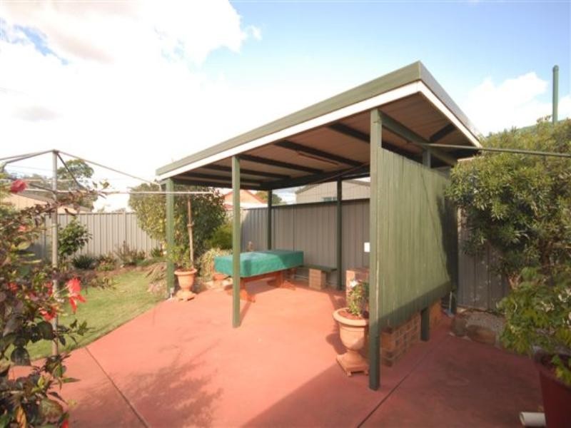 32 Wellcamp Street, Newtown QLD 4350