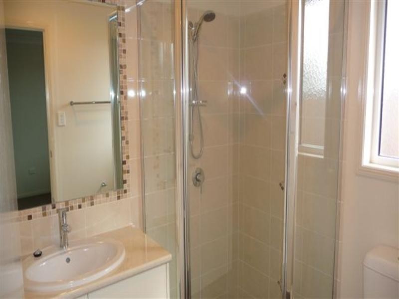 17 Murray Street, Oakey QLD 4401