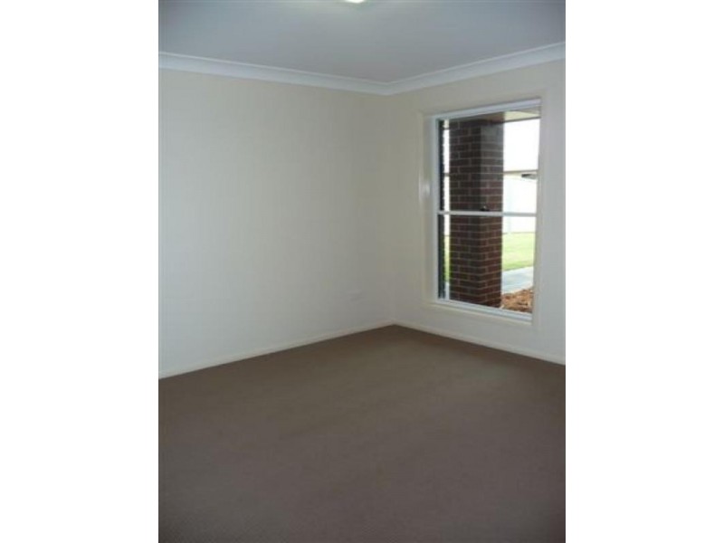 17 Murray Street, Oakey QLD 4401