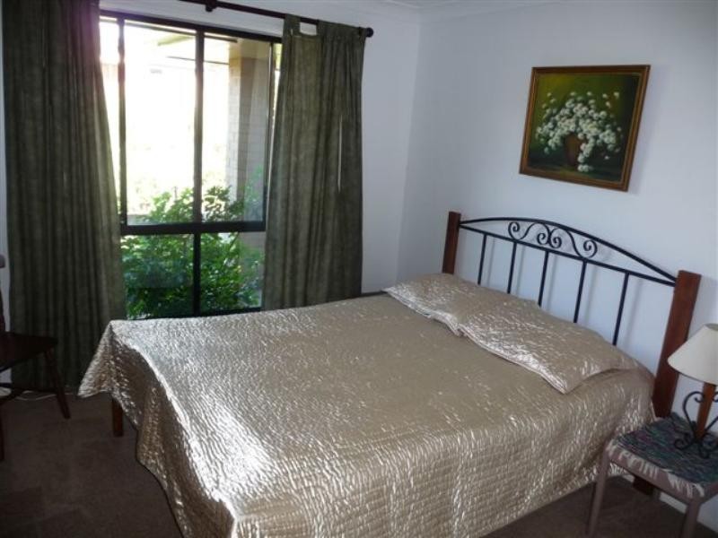 1 Debbie Court, Highfields QLD 4352