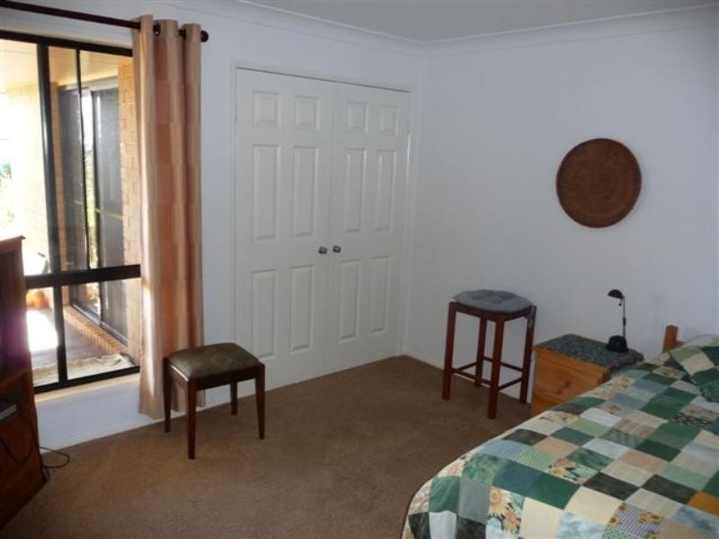 1 Debbie Court, Highfields QLD 4352