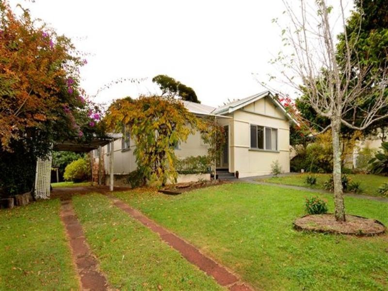 97 Stuart Street, North Toowoomba QLD 4350