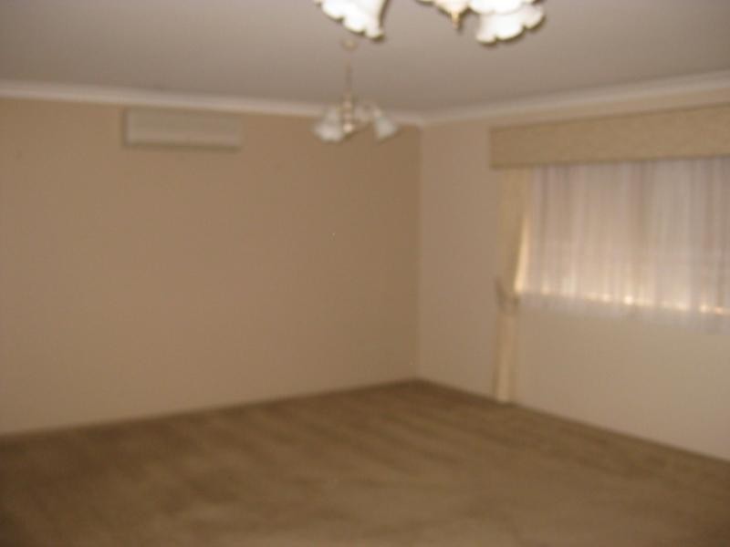 2/74 Perth Street, Rangeville QLD 4350